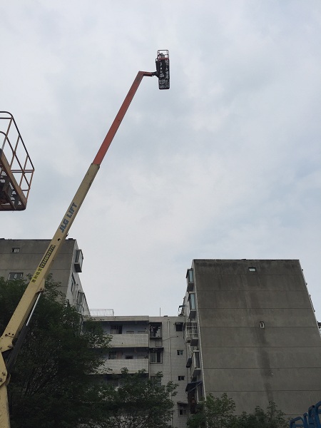 自贡高空作业车场地存放如何保养